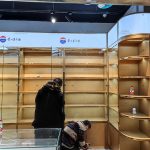 量身定做烟酒展柜，让每一瓶酒都成焦点