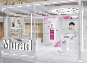 为您的商场化妆品店选择最佳的烤漆展柜设计