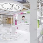 如何选择最适合你美妆店的定制展柜